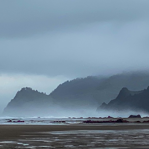 Meet your Posher, Kimberly - Picture 12 of 13